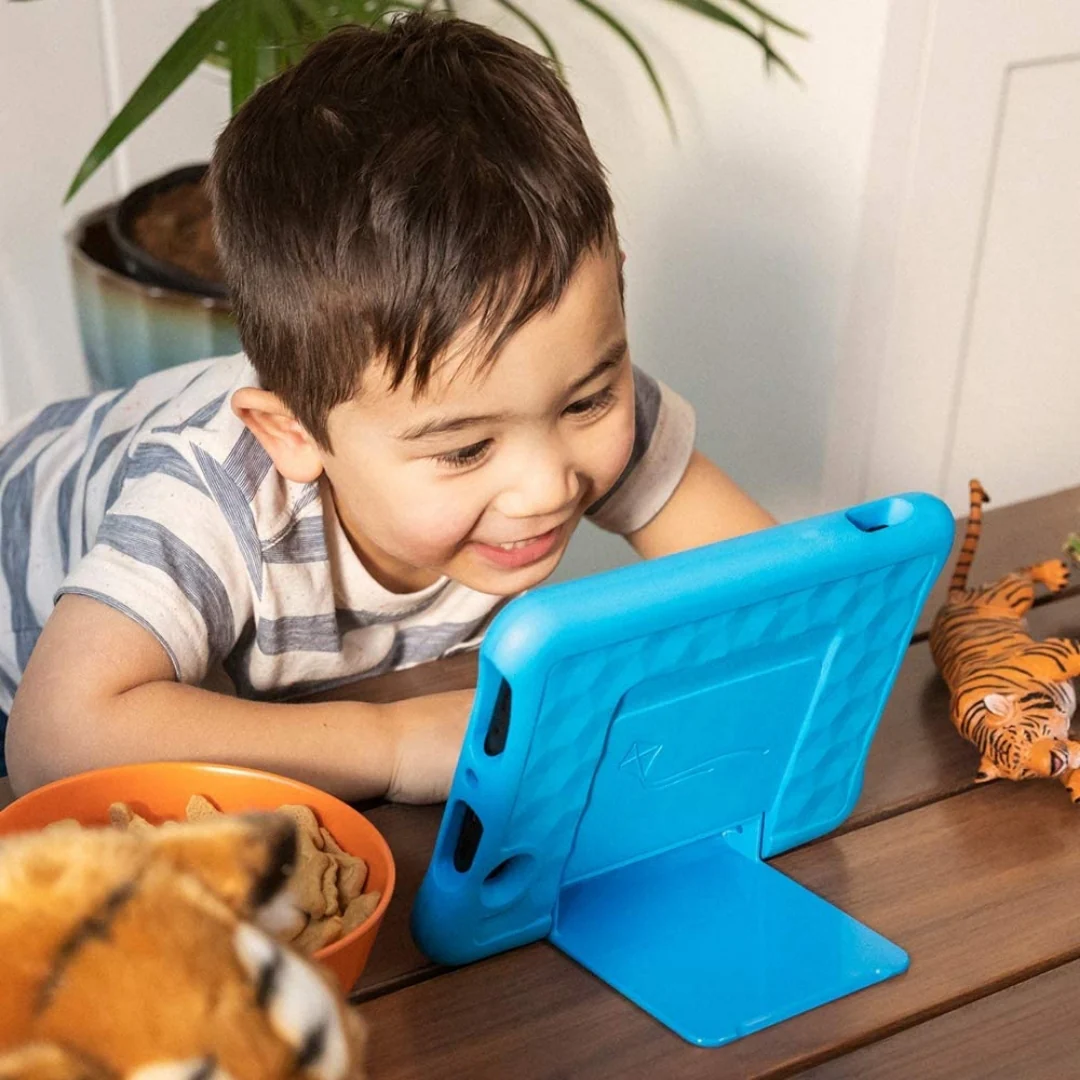 Tablet Kindle Fire con protector - Imagen 2